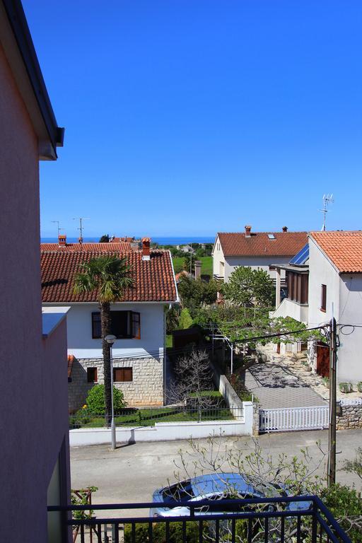 Apartments Miani Novigrad  Екстер'єр фото